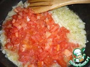 Яичница со шпинатом и помидорами